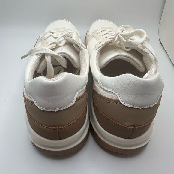 CUSHIONAIRE Women's lace up Sneaker +Comfort Foam 8.5 WHITE/TAN - Picture 4 of 7